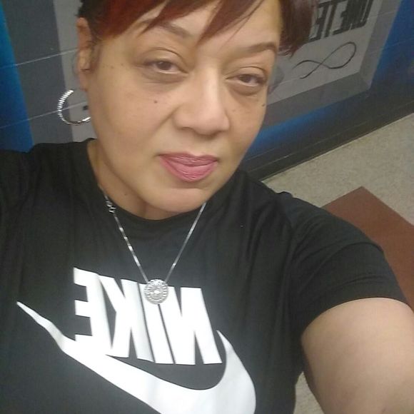 Meet your Posher, Lysandra - Picture 1 of 1